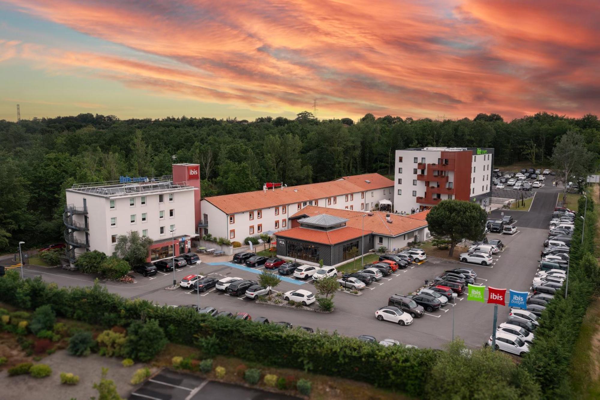 Ibis Styles 3*